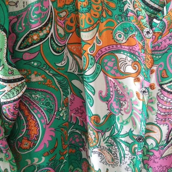 Blouse😷buy 3 get 1 free😷 - Picture 2 of 2